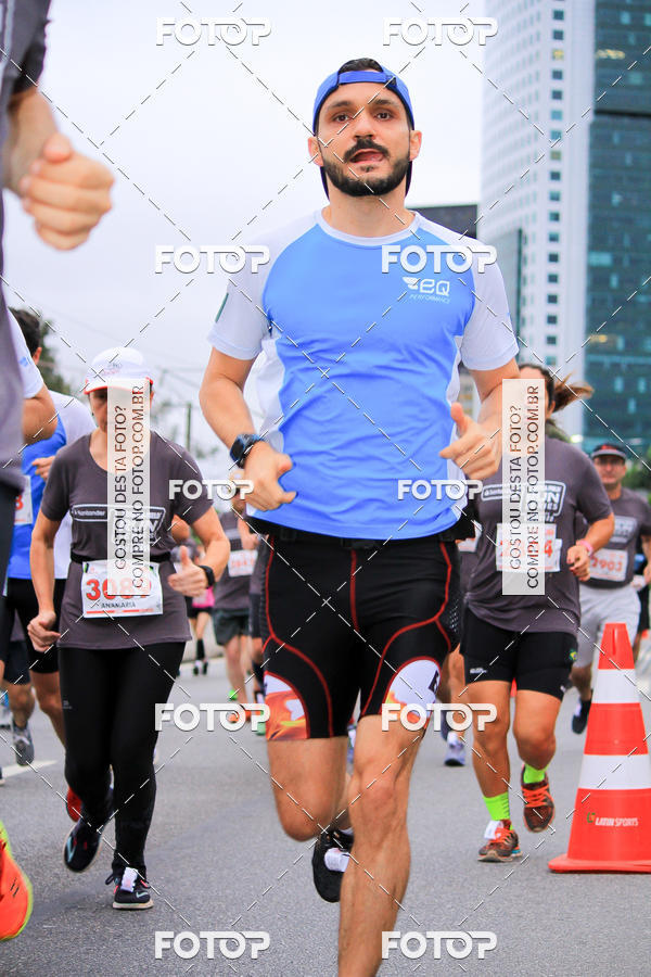 Buy your photos of the eventSantander Track & Field Run Series - Shopping Eldorado on Fotop