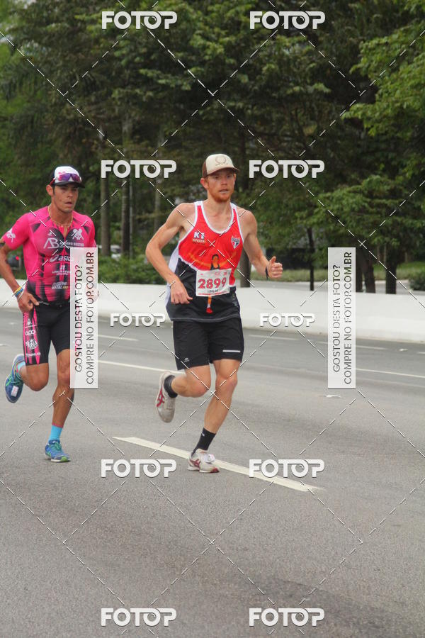 Buy your photos of the eventSantander Track & Field Run Series - Shopping Eldorado on Fotop