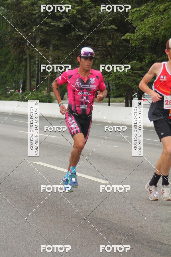 Buy your photos of the eventSantander Track & Field Run Series - Shopping Eldorado on Fotop