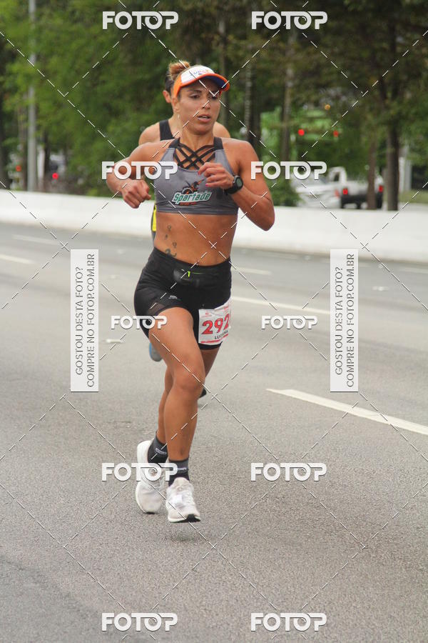 Buy your photos of the eventSantander Track & Field Run Series - Shopping Eldorado on Fotop