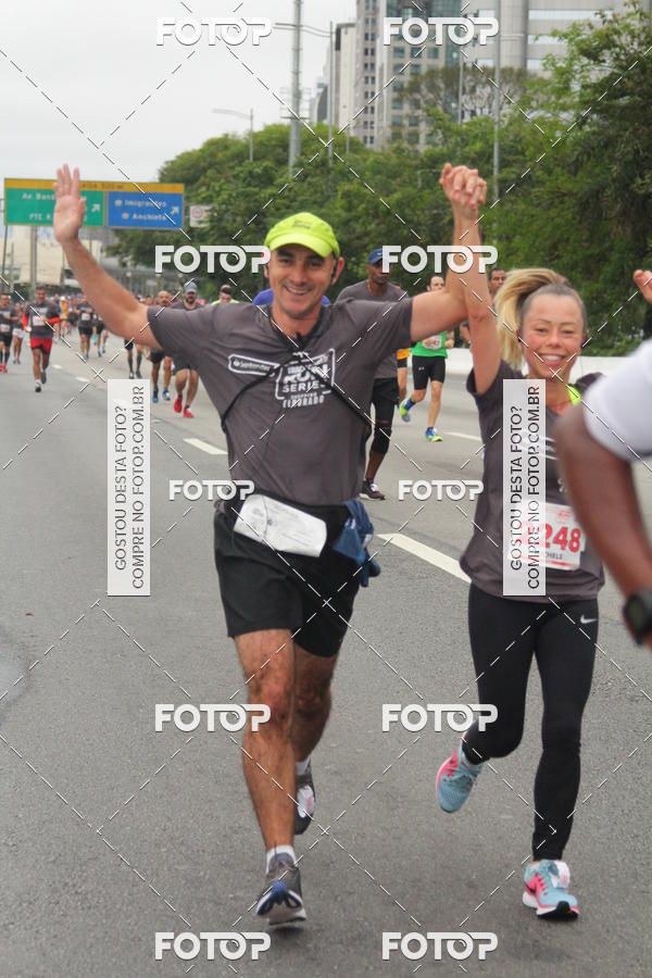 Buy your photos of the eventSantander Track & Field Run Series - Shopping Eldorado on Fotop