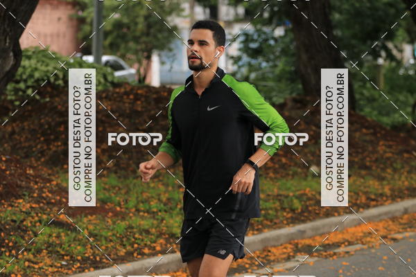 Buy your photos of the eventSantander Track & Field Run Series - Shopping Eldorado on Fotop