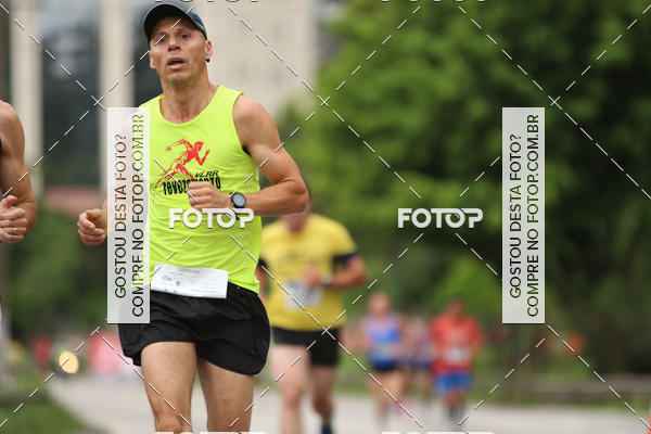 Buy your photos of the eventSantander Track & Field Run Series - Shopping Eldorado on Fotop