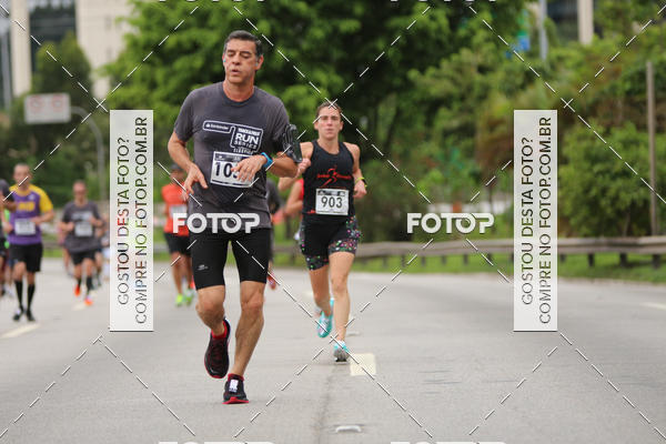 Buy your photos of the eventSantander Track & Field Run Series - Shopping Eldorado on Fotop