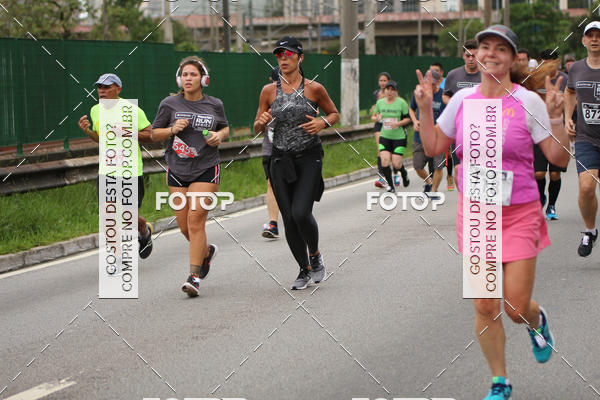 Buy your photos of the eventSantander Track & Field Run Series - Shopping Eldorado on Fotop