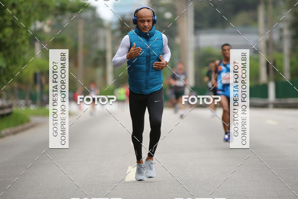 Buy your photos of the eventSantander Track & Field Run Series - Shopping Eldorado on Fotop