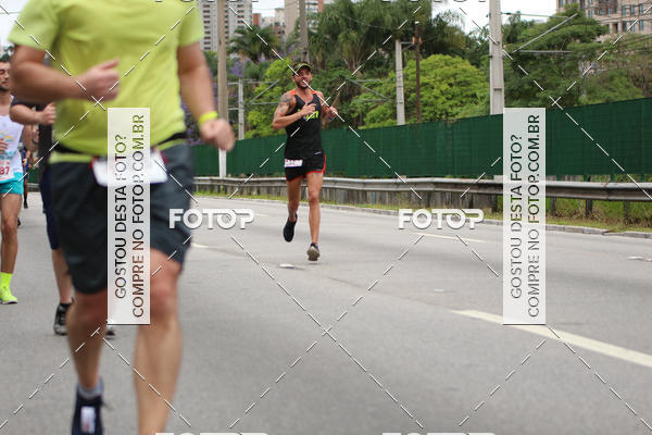 Buy your photos of the eventSantander Track & Field Run Series - Shopping Eldorado on Fotop