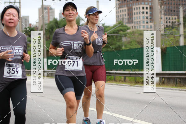 Buy your photos of the eventSantander Track & Field Run Series - Shopping Eldorado on Fotop