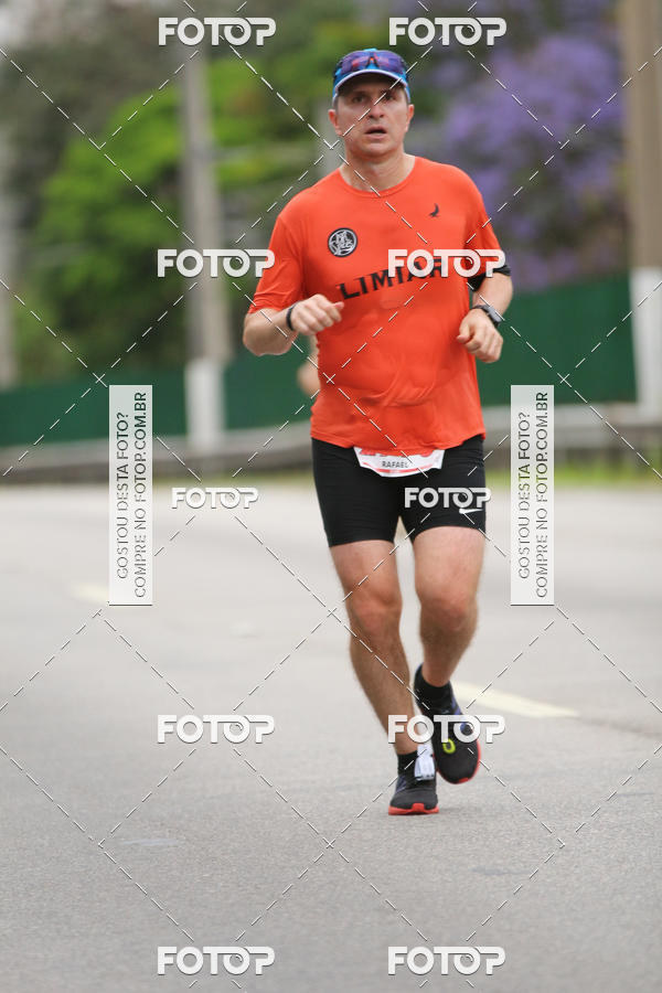 Buy your photos of the eventSantander Track & Field Run Series - Shopping Eldorado on Fotop