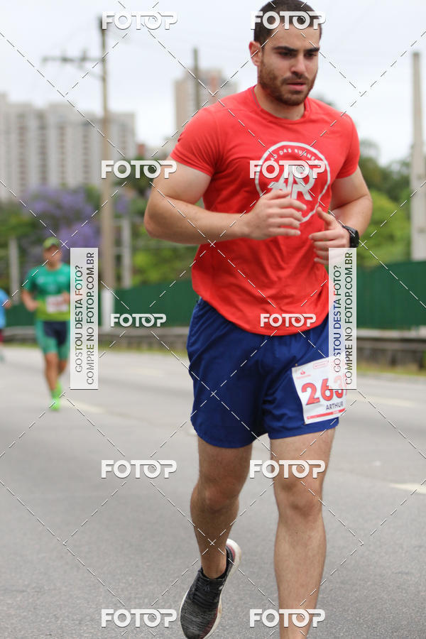 Buy your photos of the eventSantander Track & Field Run Series - Shopping Eldorado on Fotop