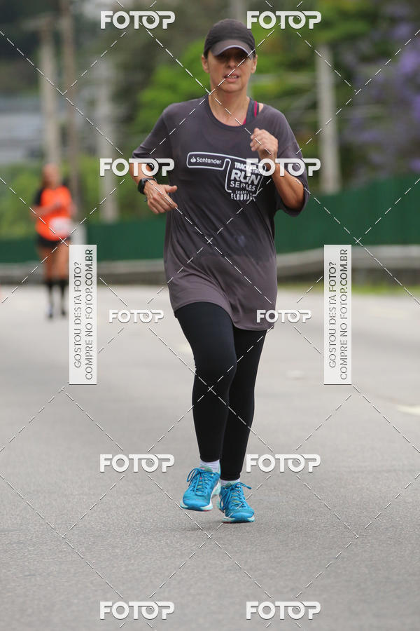 Buy your photos of the eventSantander Track & Field Run Series - Shopping Eldorado on Fotop