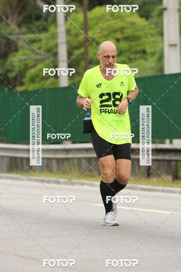 Buy your photos of the eventSantander Track & Field Run Series - Shopping Eldorado on Fotop