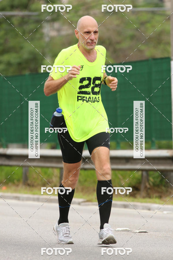 Buy your photos of the eventSantander Track & Field Run Series - Shopping Eldorado on Fotop