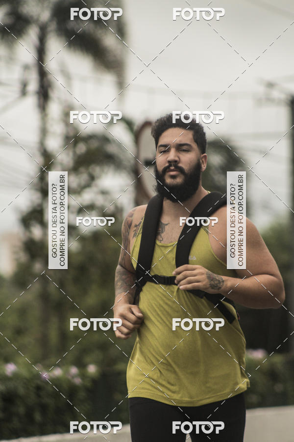 Buy your photos of the eventSantander Track & Field Run Series - Shopping Eldorado on Fotop