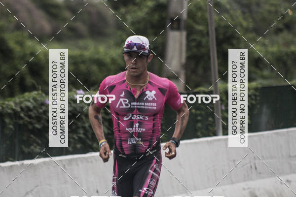 Buy your photos of the eventSantander Track & Field Run Series - Shopping Eldorado on Fotop