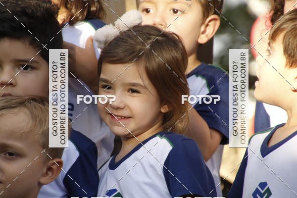 Buy your photos of the eventHomenagem Dia Das Mes - Colegio Diamante Kids on Fotop