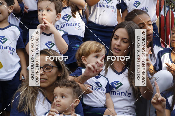 Buy your photos of the eventHomenagem Dia Das Mes - Colegio Diamante Kids on Fotop