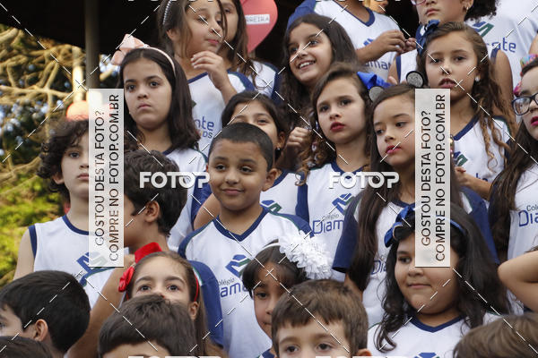 Buy your photos of the eventHomenagem Dia Das Mes - Colegio Diamante Kids on Fotop