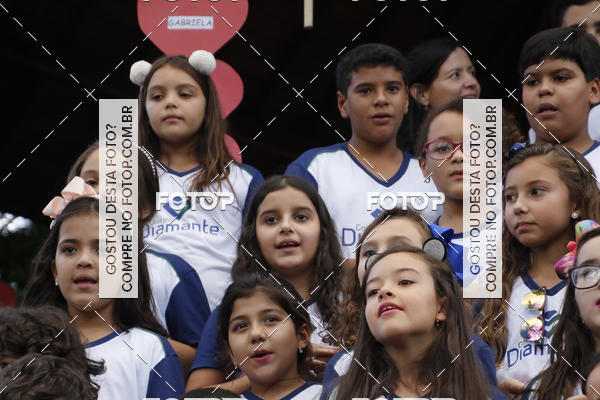 Buy your photos of the eventHomenagem Dia Das Mes - Colegio Diamante Kids on Fotop
