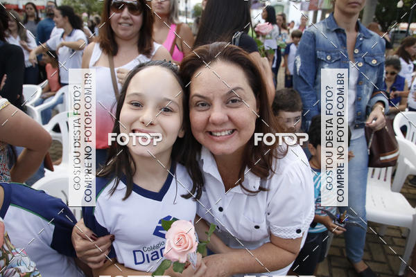 Buy your photos of the eventHomenagem Dia Das Mes - Colegio Diamante Kids on Fotop