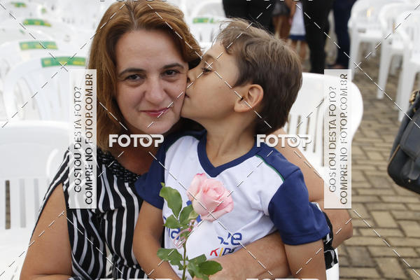 Buy your photos of the eventHomenagem Dia Das Mes - Colegio Diamante Kids on Fotop