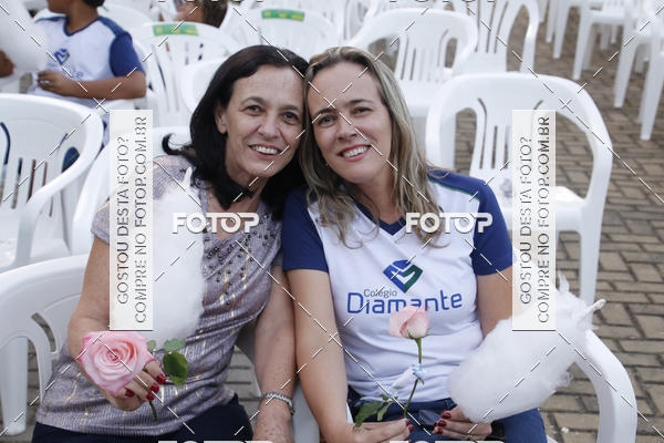 Buy your photos of the eventHomenagem Dia Das Mes - Colegio Diamante Kids on Fotop