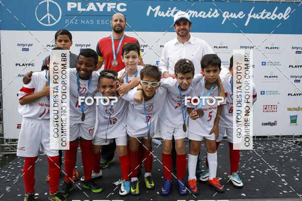 Buy your photos of the eventCampeonato Paz nas Escolas Play FC 2017 on Fotop