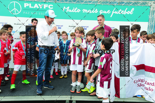 Buy your photos of the eventCampeonato Paz nas Escolas Play FC 2017 on Fotop