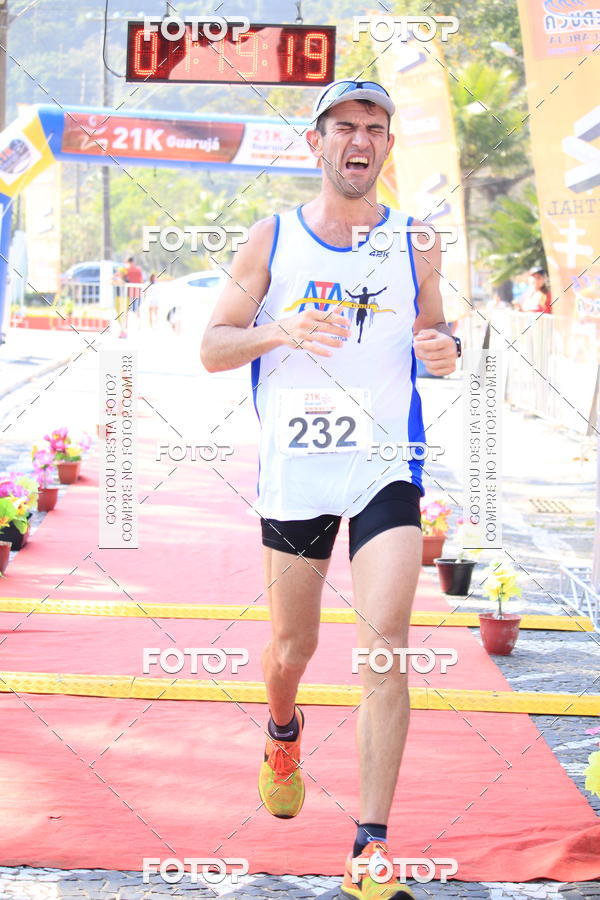 Buy your photos of the event21k Guaruj on Fotop