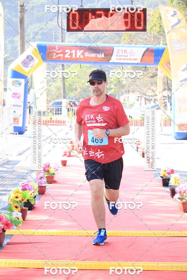 Buy your photos of the event21k Guaruj on Fotop