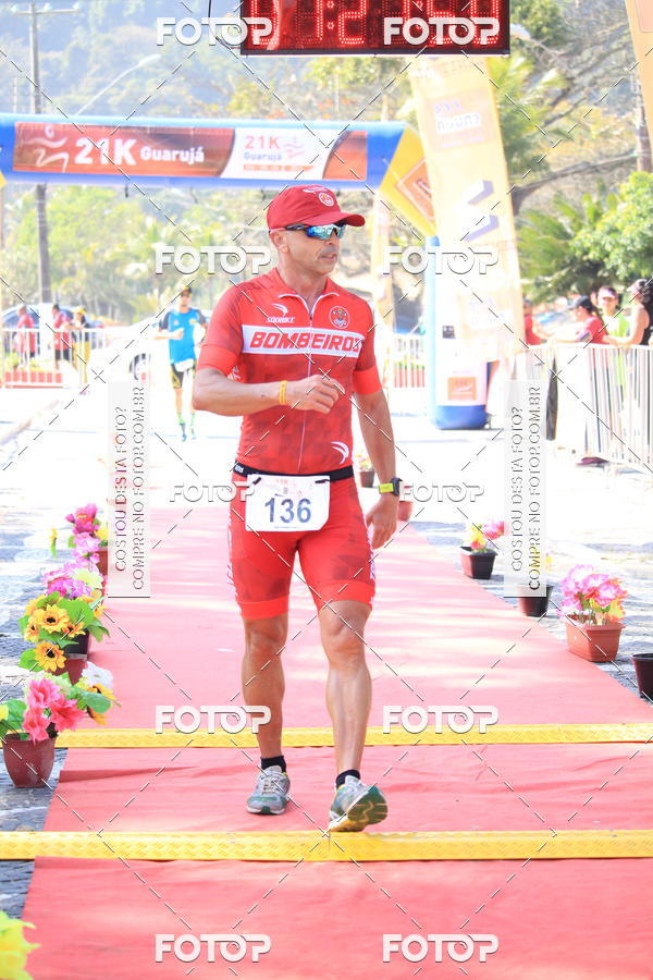 Achetez vos photos de l'vnement21k Guaruj sur Fotop