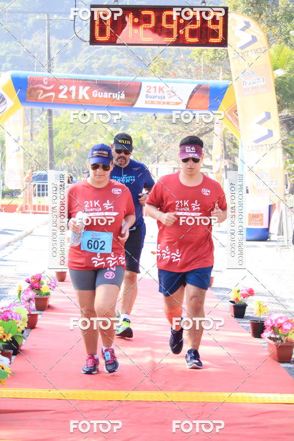Acquista le foto dell'evento21k Guaruj in Fotop