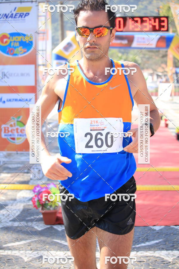 Acquista le foto dell'evento21k Guaruj in Fotop