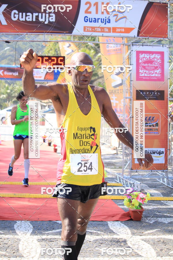 Achetez vos photos de l'vnement21k Guaruj sur Fotop