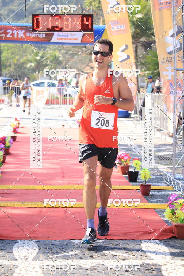 Acquista le foto dell'evento21k Guaruj in Fotop