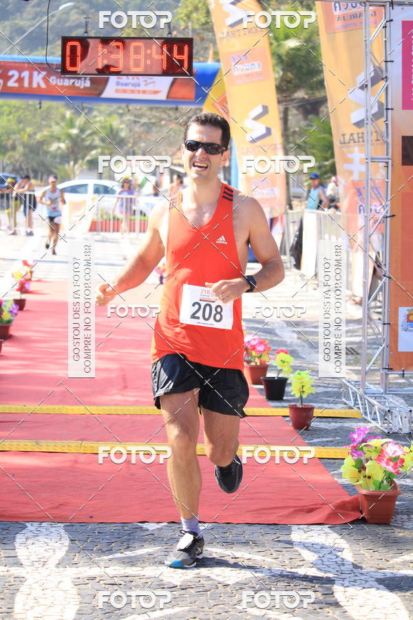 Acquista le foto dell'evento21k Guaruj in Fotop