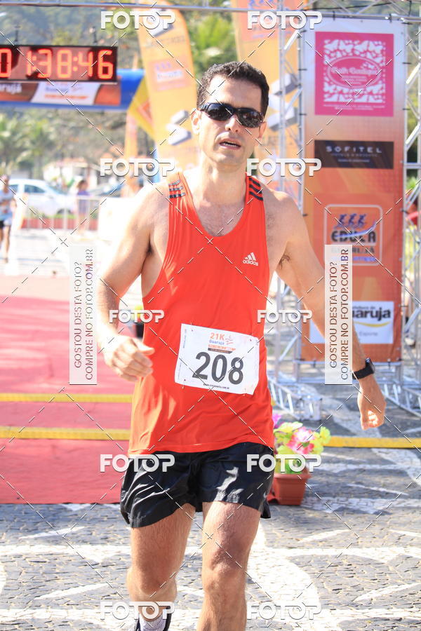 Acquista le foto dell'evento21k Guaruj in Fotop