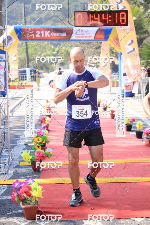 Achetez vos photos de l'vnement21k Guaruj sur Fotop