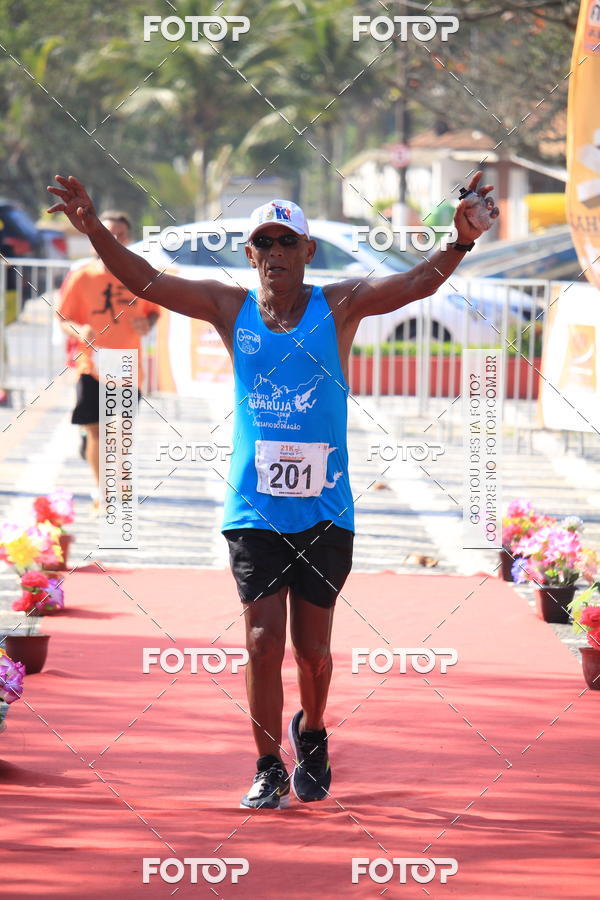 Acquista le foto dell'evento21k Guaruj in Fotop
