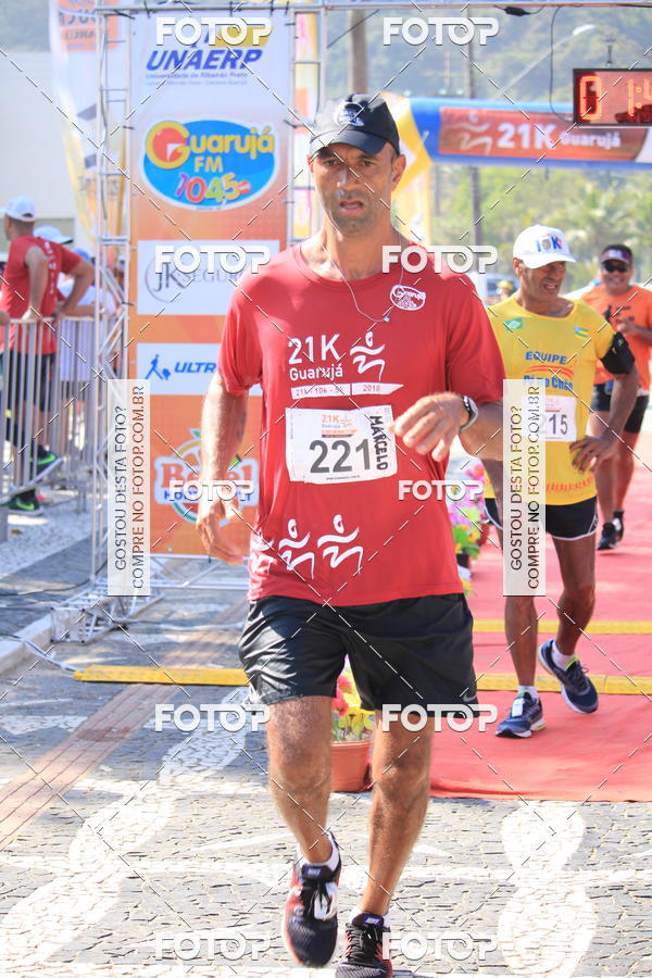 Acquista le foto dell'evento21k Guaruj in Fotop