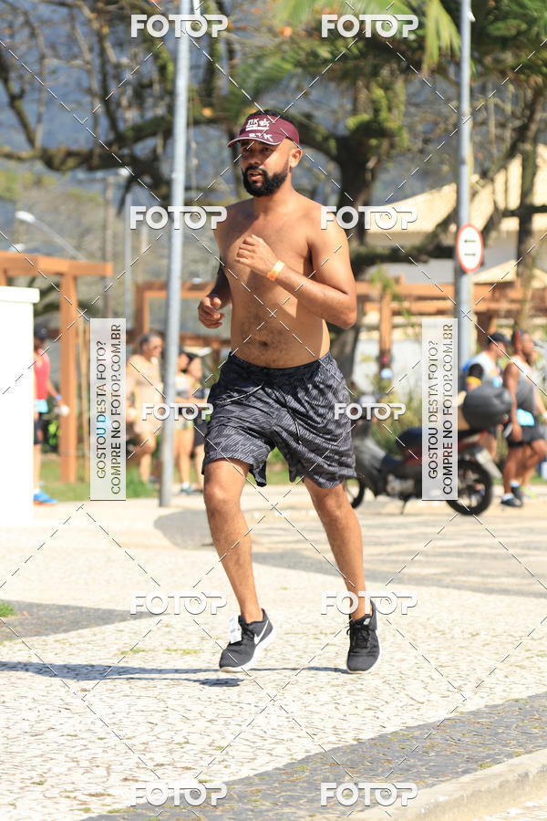 Buy your photos of the event21k Guaruj on Fotop