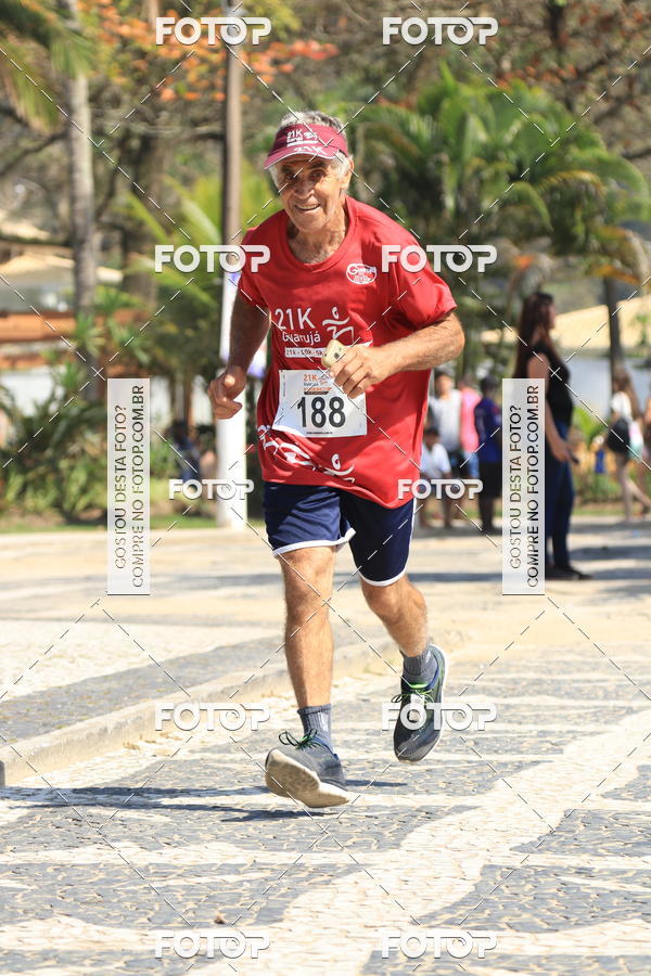 Buy your photos of the event21k Guaruj on Fotop