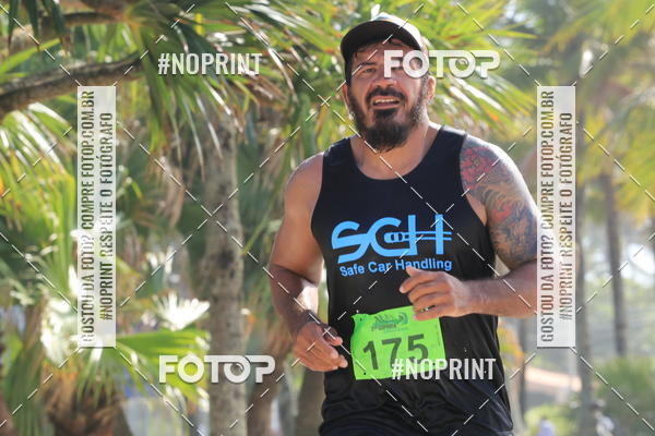 Buy your photos of the eventSegunda Corrida Solidria Projeto Ondas - Circuito Guaruj Terceira Etapa on Fotop
