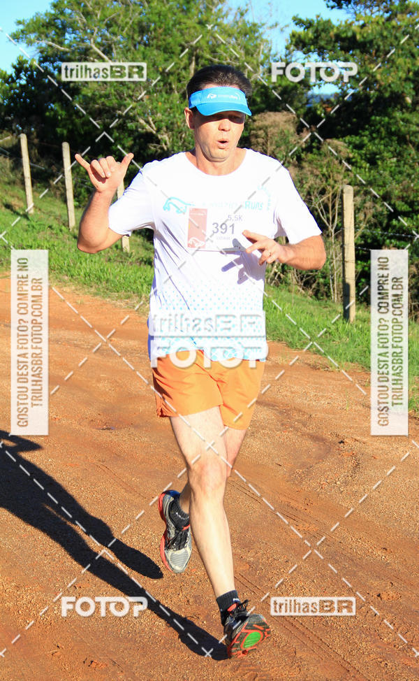 Buy your photos of the eventAmazing Runs Garopaba 19 e 20/05  - 5, 10, 21 e 41km on Fotop
