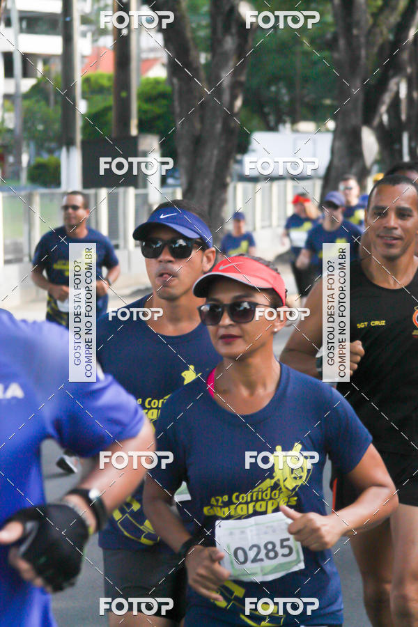 Buy your photos of the event42 Corrida Guararapes on Fotop