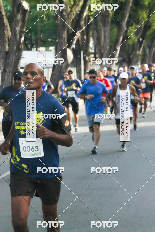 Buy your photos of the event42 Corrida Guararapes on Fotop