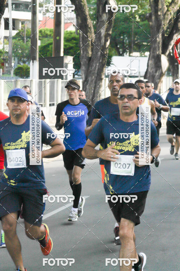Buy your photos of the event42 Corrida Guararapes on Fotop