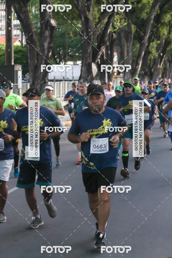 Buy your photos of the event42 Corrida Guararapes on Fotop