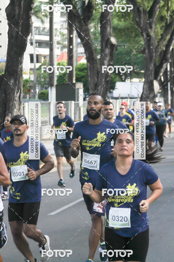 Buy your photos of the event42 Corrida Guararapes on Fotop