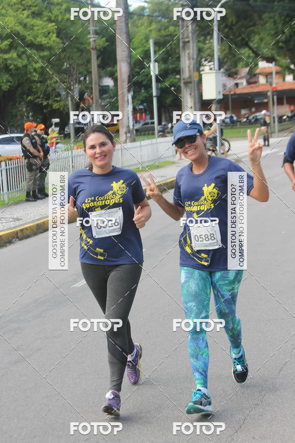 Buy your photos of the event42 Corrida Guararapes on Fotop
